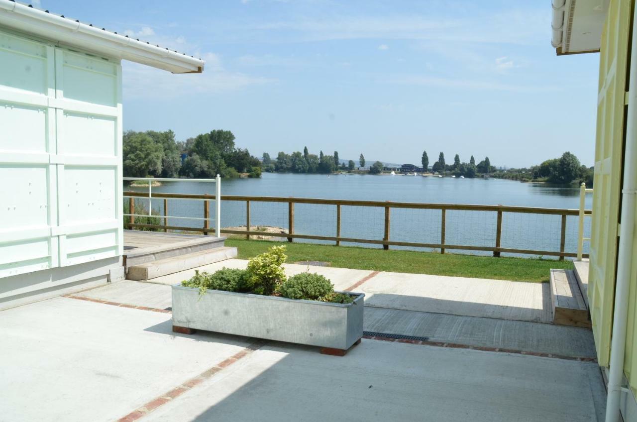 Lake Lodges Чічестер Екстер'єр фото